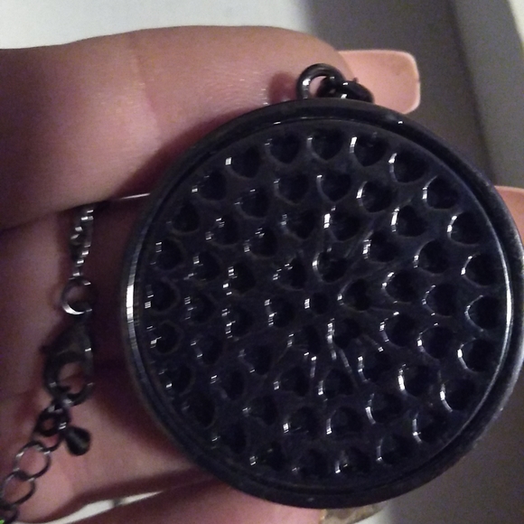 Long chain link fashion necklace - Picture 6 of 7